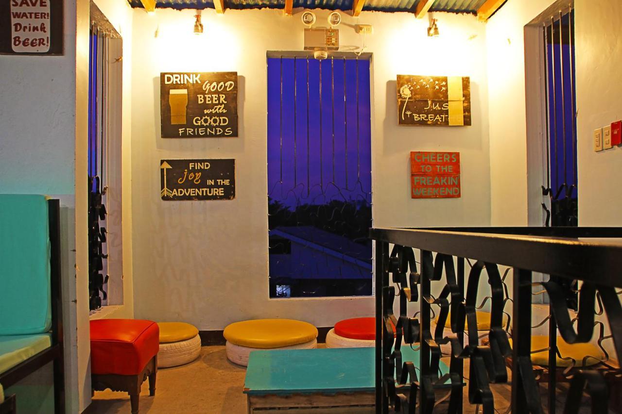 Antwet Backpacker'S Inn & Rooftop Bar Dumaguete City Kültér fotó